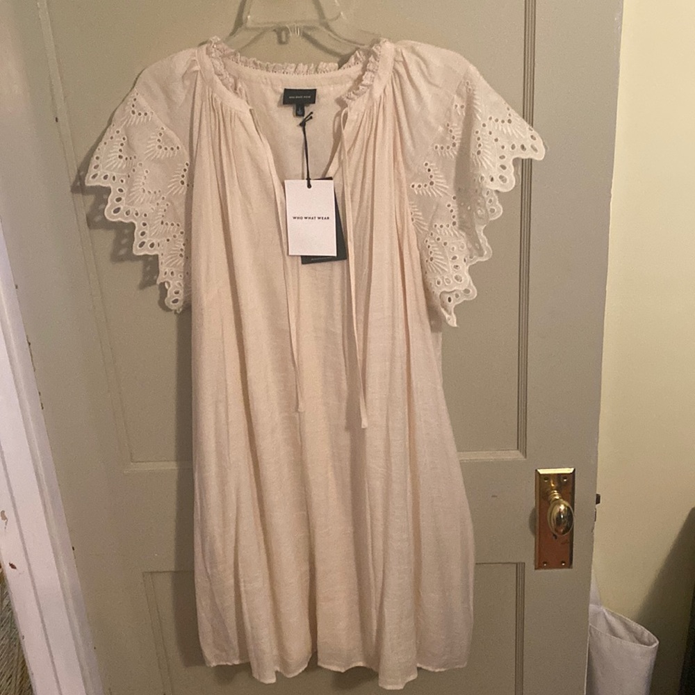 Off white dress with crochet flutter sleeves